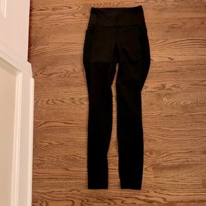 Lululemon High Rise Leggings w Pockets